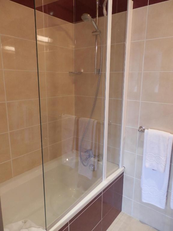 Hotel Le Comte Rouge Thonon-les-Bains Habitación foto