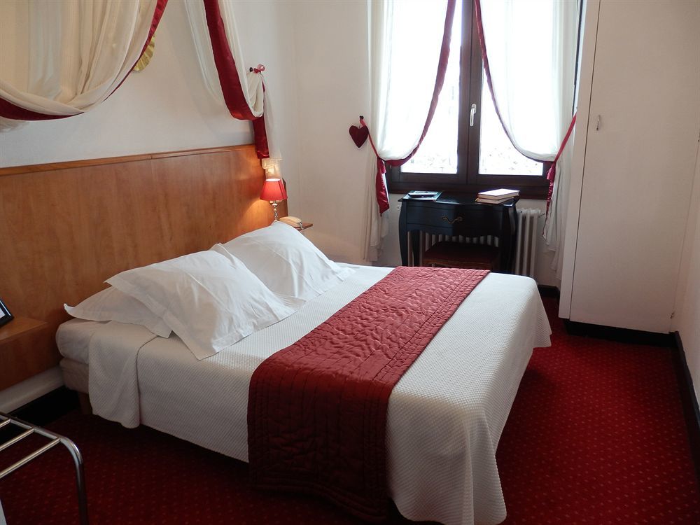 Hotel Le Comte Rouge Thonon-les-Bains Exterior foto